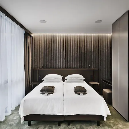 Mana Sleep & Hotel 5*
