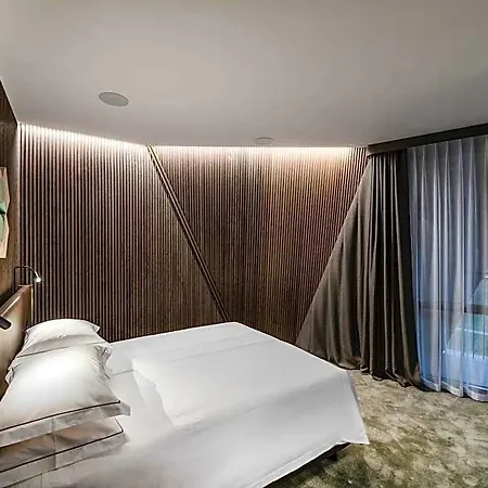 Hotel Mana Sleep &